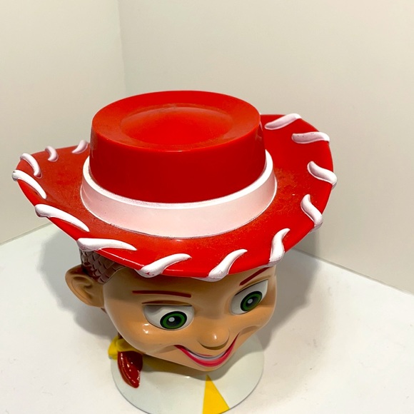 Jessie "Toys Story2" Mug Flip up Hat! exclusive from Disney on Ice! - Picture 7 of 8